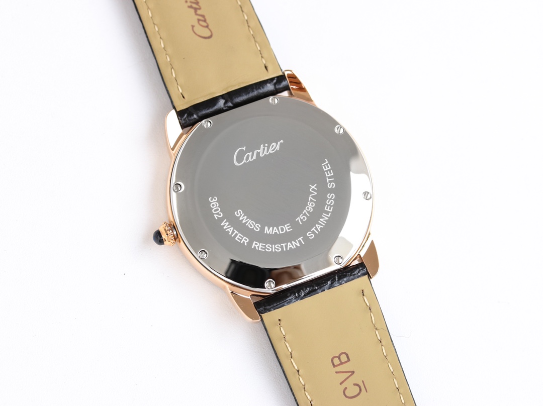 カルティエ 時計 女性激安通販 RONDE ビジネス ウォッチ 防水 優雅 レザーバンド ブラック_8