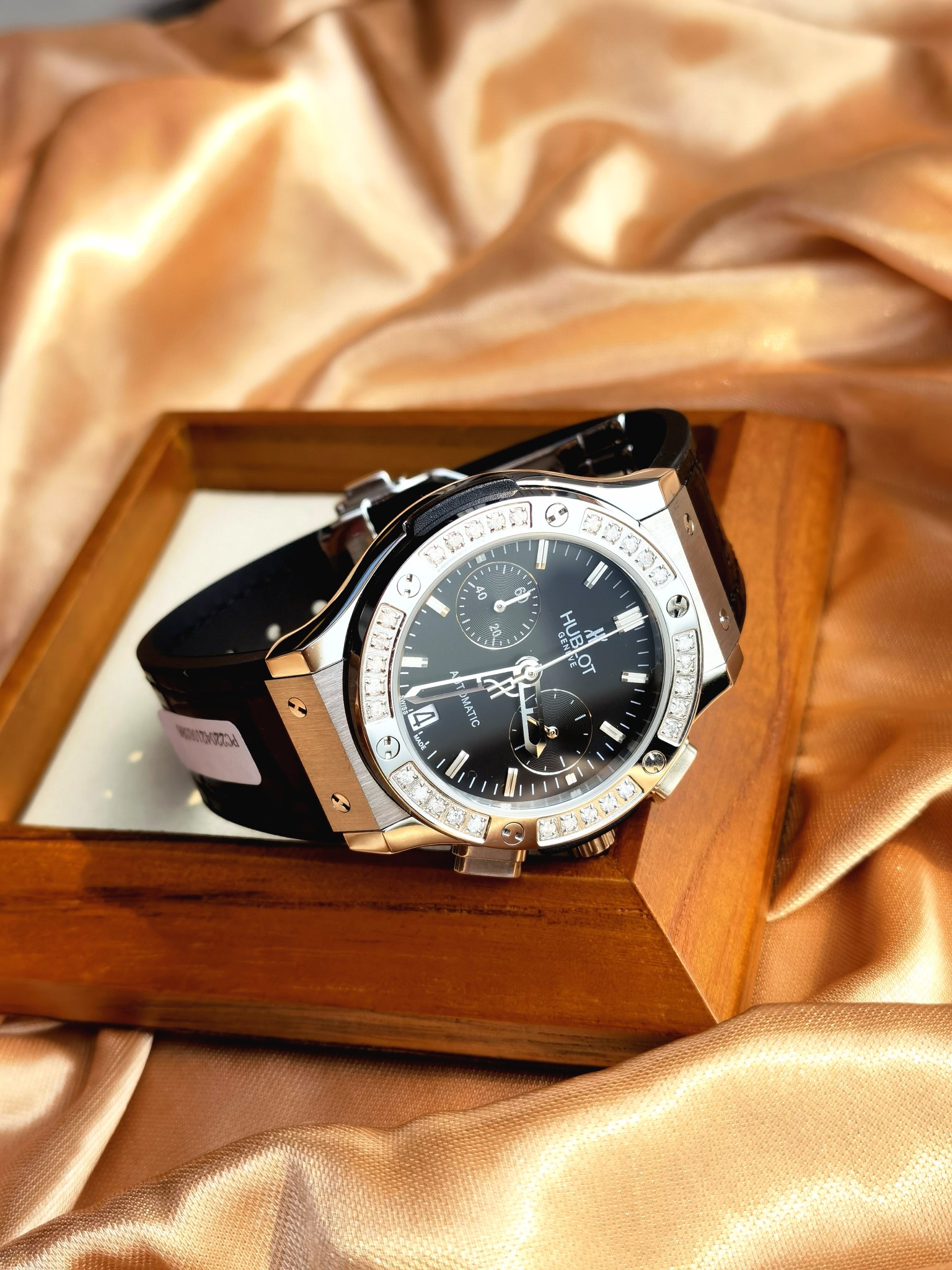 腕時計 hublot偽物 ビジネス 通勤 シルバーケース ビッグ バン 優雅レディ ウォッチ ブラック_3